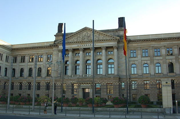 640px-Bundesrat.jpg