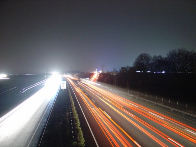 Autobahn_Nacht.jpg